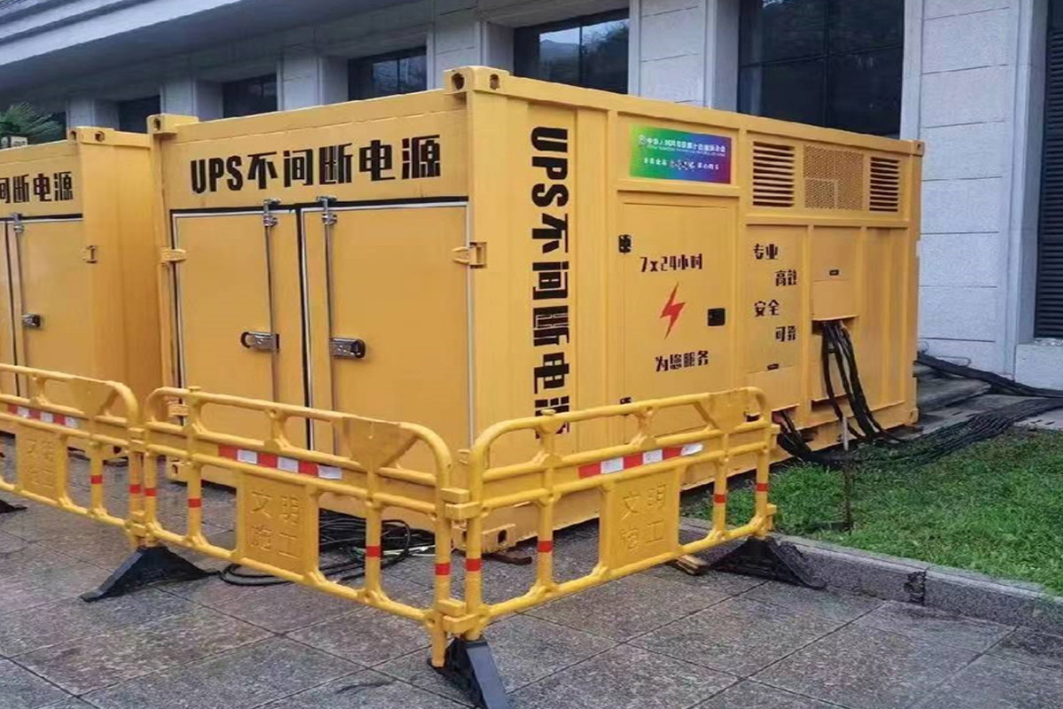 武隆发电机租赁施工现场